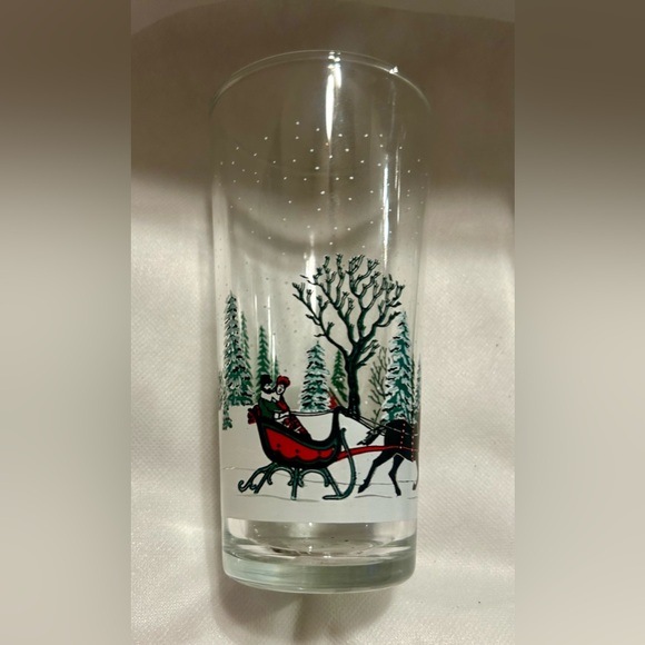 5 Winter Scene.. Holiday highballs. Vintage, KIG Indonesia. 6” tall 3” wide. - Picture 4 of 12